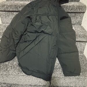 Old Navy Men's Dark Puffer Jacket